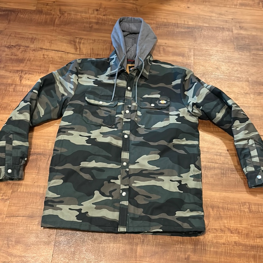 Dickies hooded army fatigue jacket.